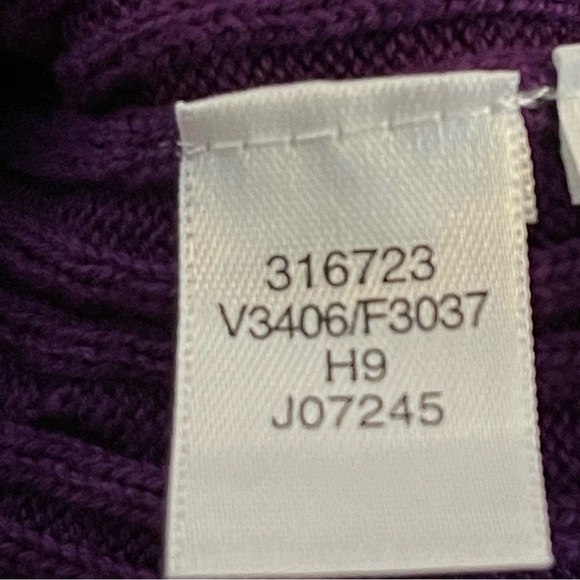 Women’s Lands End Sweater Size XL Purple V Neck - Picture 4 of 5